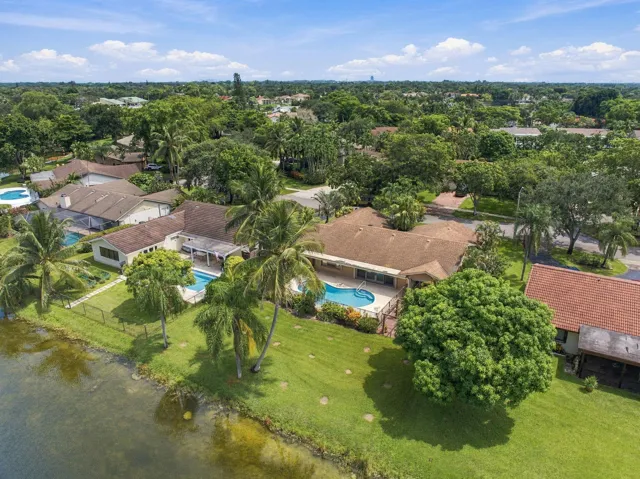 51-web-or-mls-11713-spinnaker-way