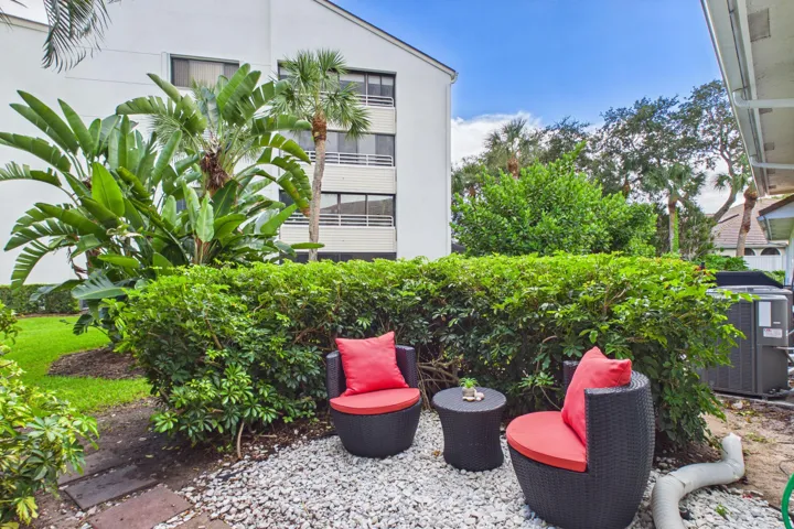 Rear garden sitting area