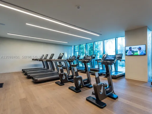 650 Ne 32 3302, Miami, Florida 33137