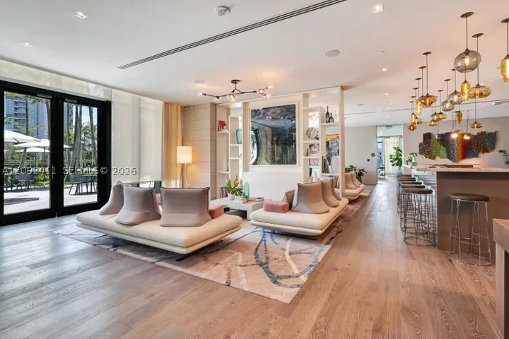 650 Ne 32 3302, Miami, Florida 33137