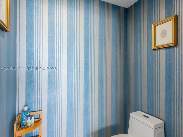 650 Ne 32 3302, Miami, Florida 33137