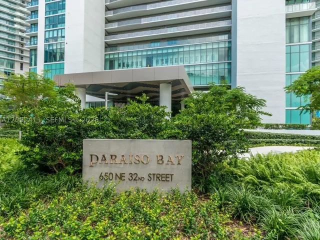 650 Ne 32 3302, Miami, Florida 33137