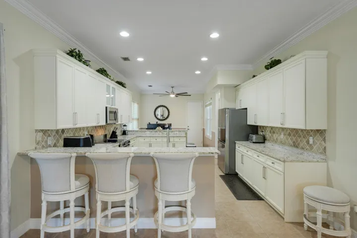 Kitchen- family room view
