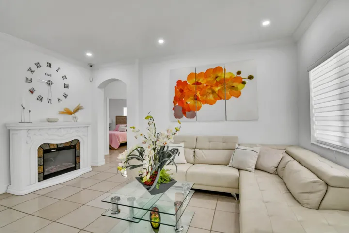 06-22567 SW 102nd Path-6