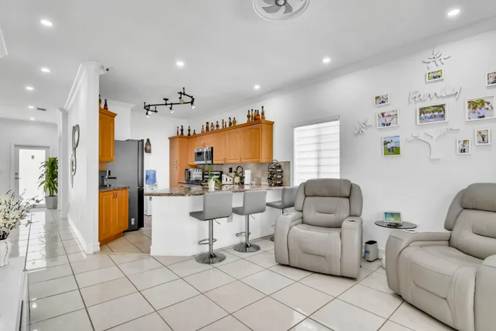 20-22567 SW 102nd Path-20