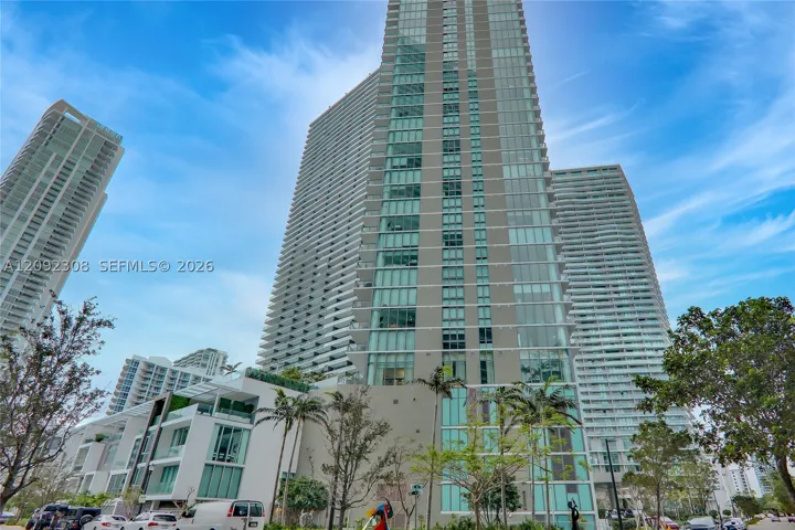 650 Ne 32nd St 4105, Miami, Florida 33137