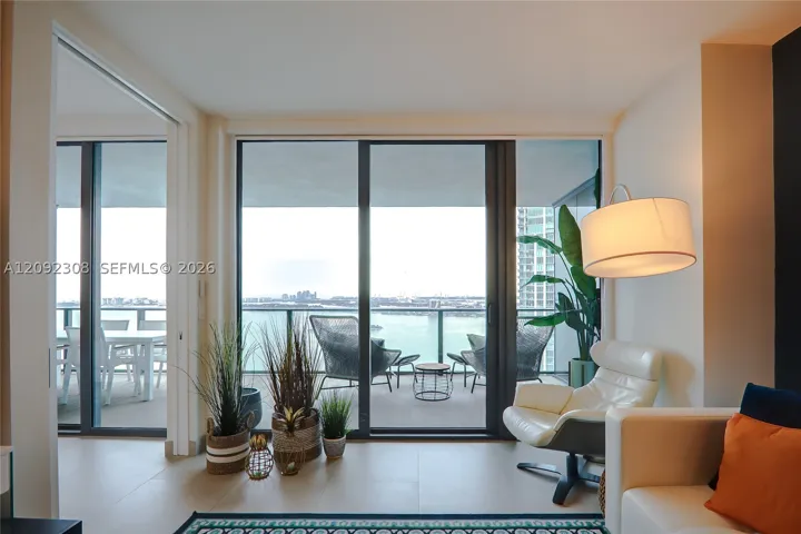 650 Ne 32nd St 4105, Miami, Florida 33137