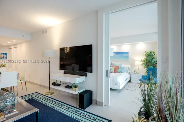 650 Ne 32nd St 4105, Miami, Florida 33137