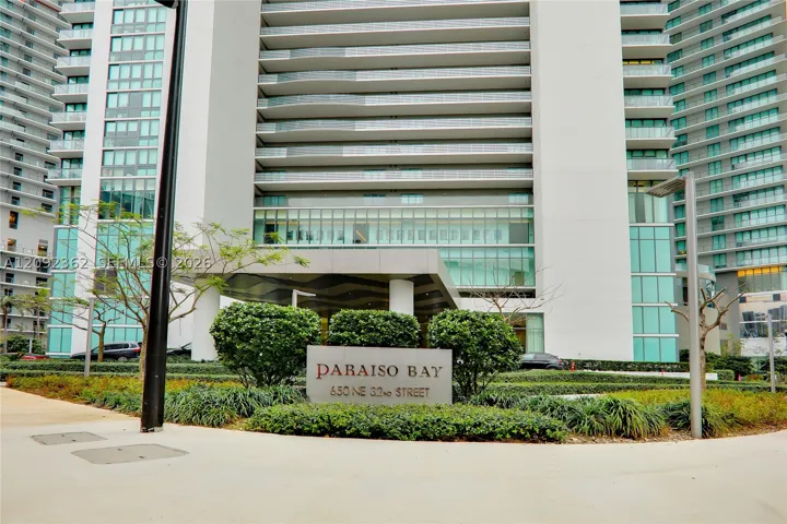 650 Ne 32nd St 4105, Miami, Florida 33137