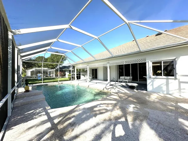 Pool 6