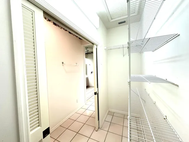 Master Closet 2