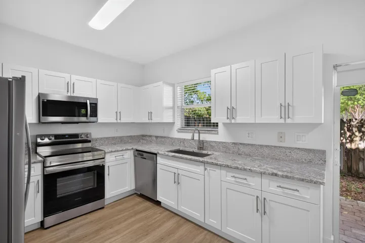 21952 cutler bay-26