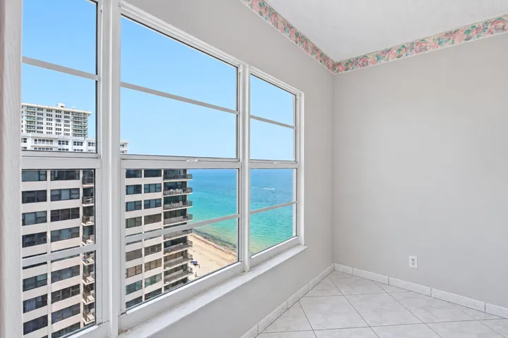 Master Suite w/ Ocean Views