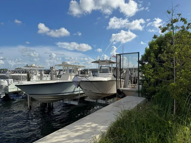 Dock