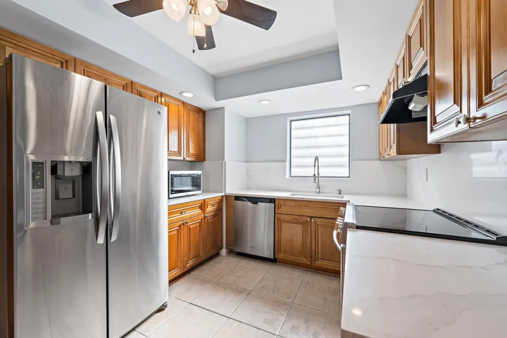148 Weybridge Cir apt c-13