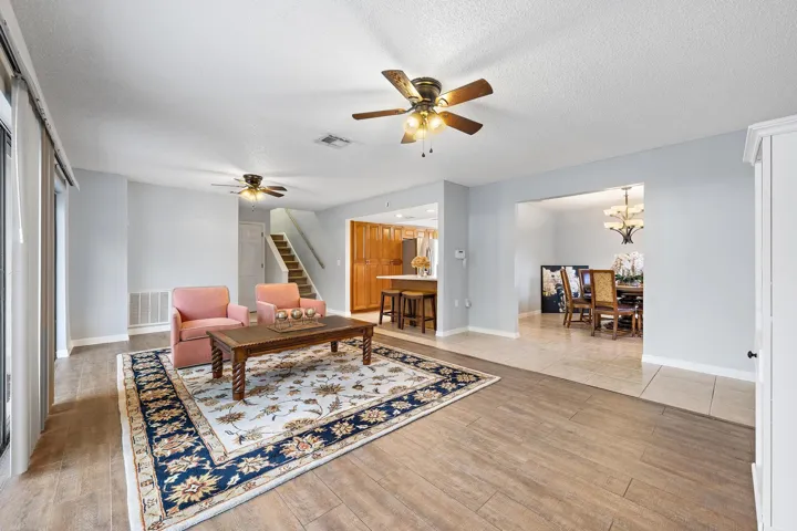 148 Weybridge Cir apt c-17