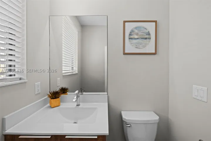 2nd Floor Half Bathroom