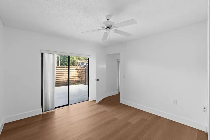 23-web-or-mls-A7408731