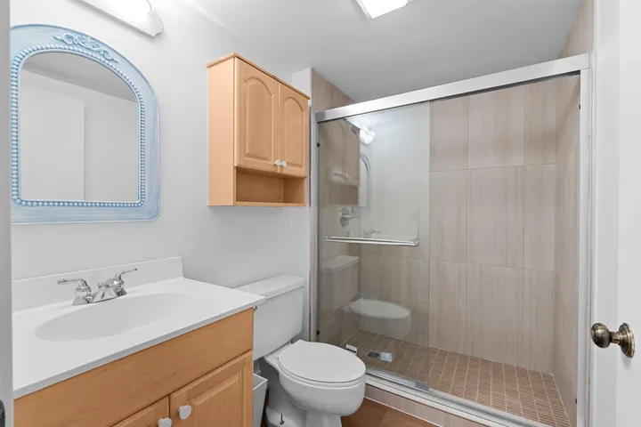 22-web-or-mls-A7408755