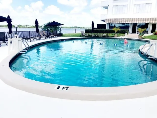 HEATED POOL