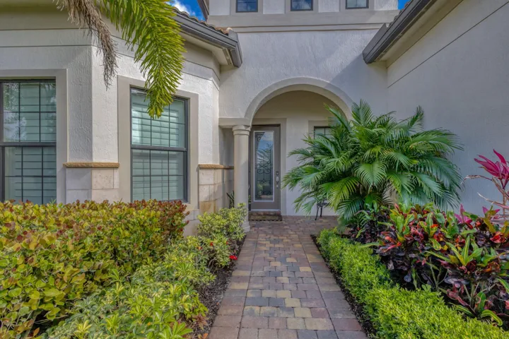 6-web-or-mls-5D1A3840_HDR