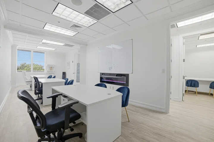 22-Office3-D