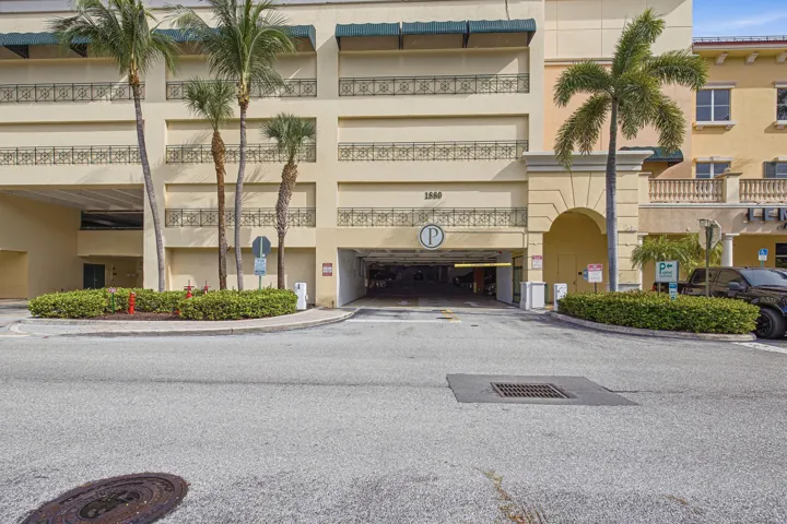 08-Front Building-Parking