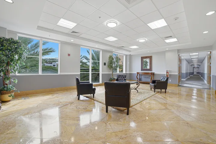 02-3rd Floor Lobby