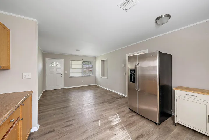 1297 NW Charlie Green Dr-7