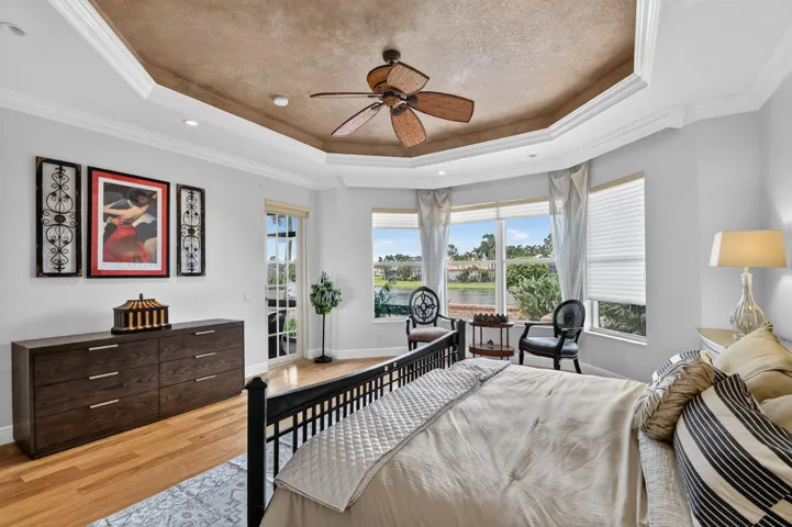 Impressive 10'4" Coffered Ceiling