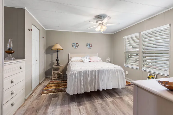 Teal Property-72a