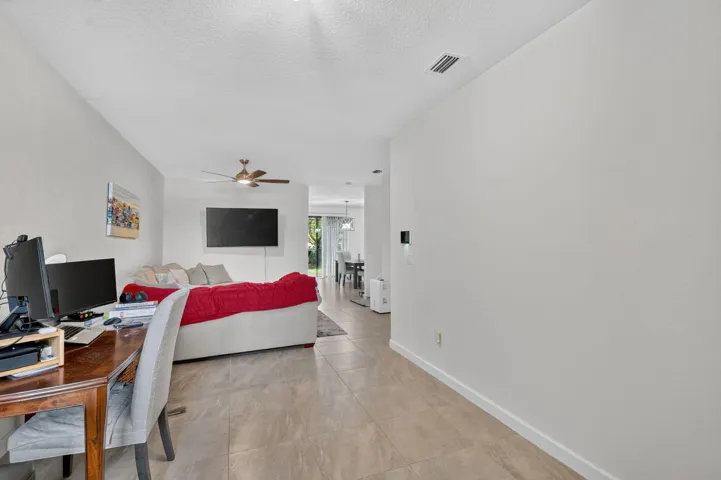 Living Area 2