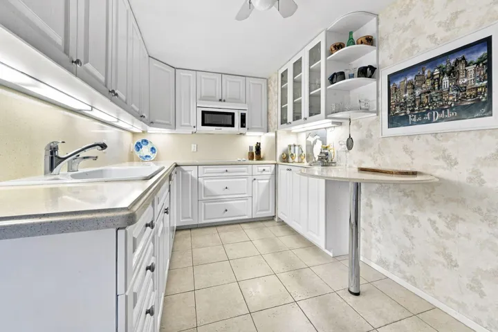 2295-S-Ocean-Blvd-Apt-517-PB-MLS-003