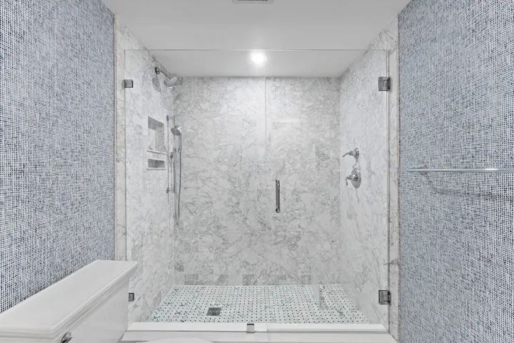 034-2000SouthOceanBoulevard-204S-PalmBea