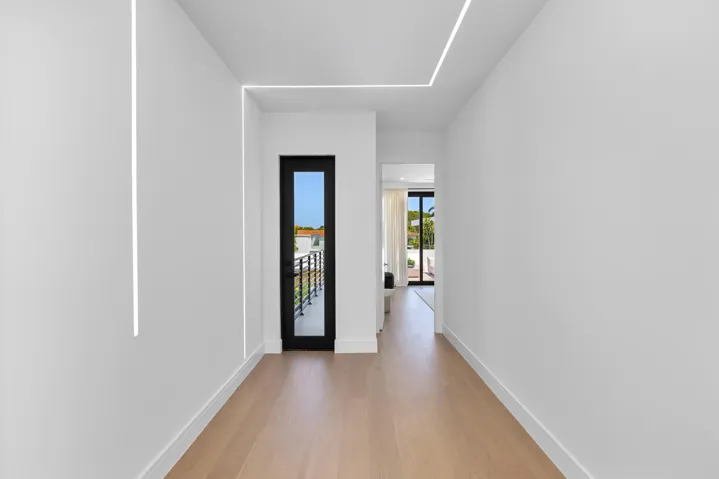 Hallway Upper