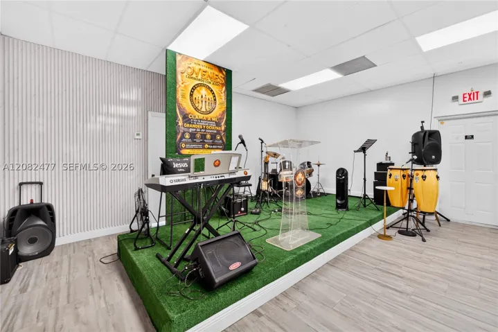 6260 Johnson St, Hollywood, Florida 33024