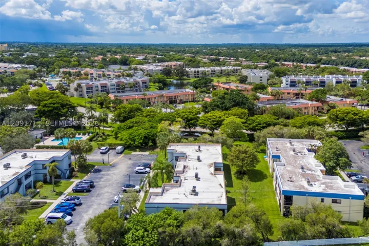 161 Lakeview Dr 202, Weston, Florida 33326