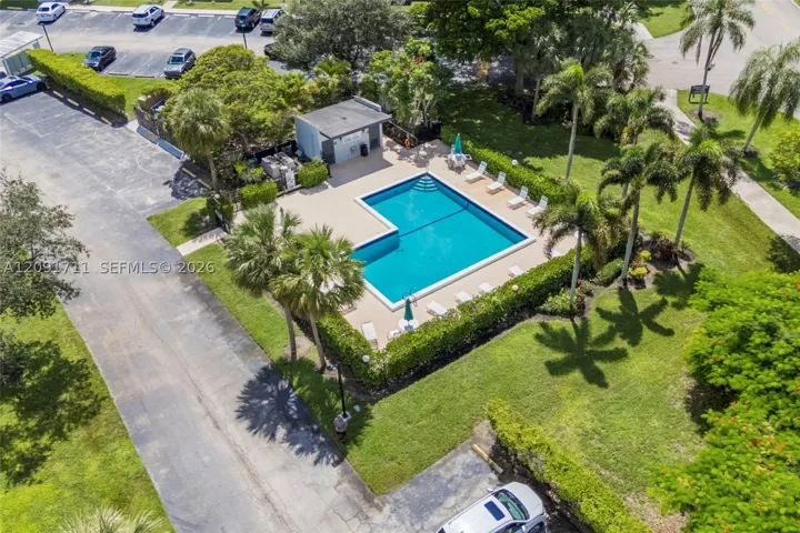 161 Lakeview Dr 202, Weston, Florida 33326