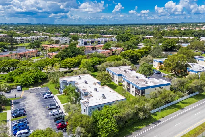 161 Lakeview Dr 202, Weston, Florida 33326