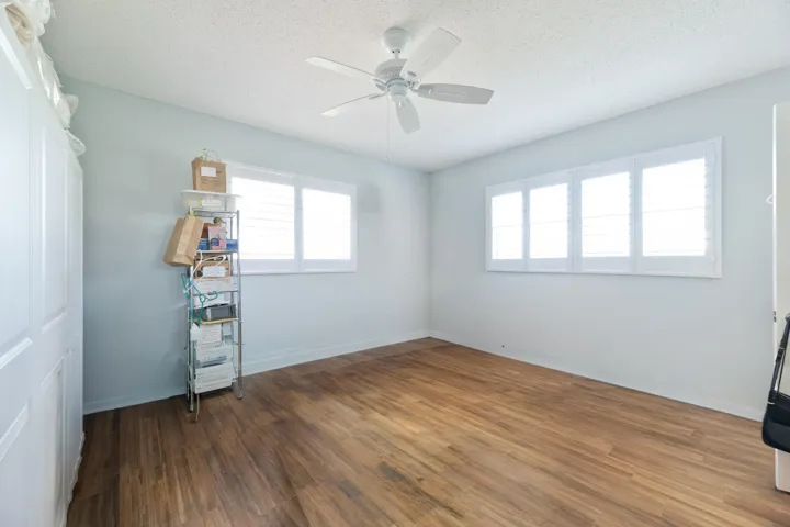 118 bed room other