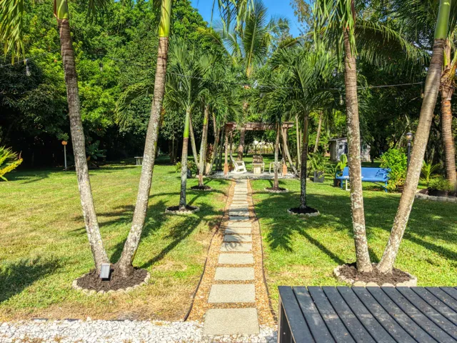 30 Backyard Views (2)