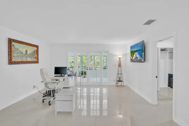 11 Home Office Ste (1)