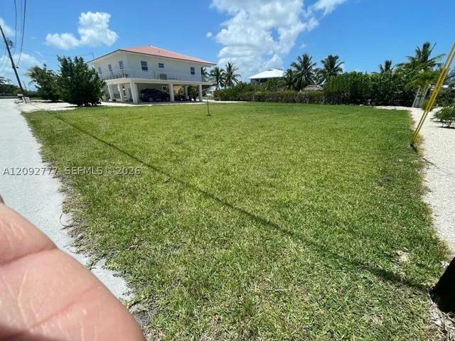 30351 Flamingo Ln, Big Pine, Florida 33043