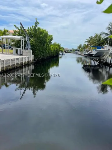 30351 Flamingo Ln, Big Pine, Florida 33043