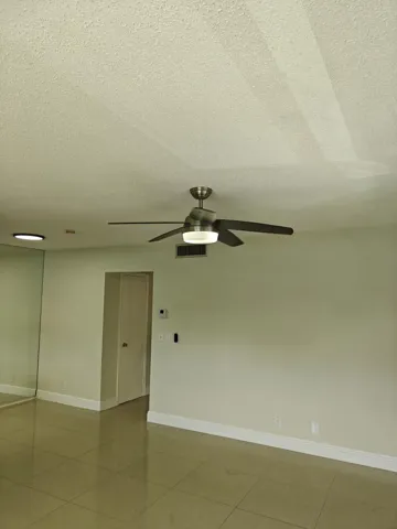 1000032547