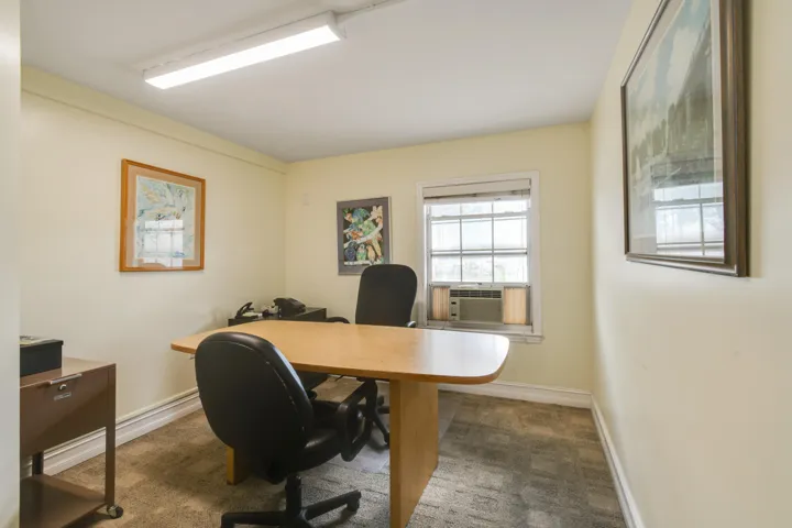 office/conference room
