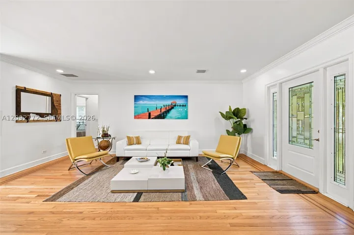 7215 Sw 54th Ct, Miami, Florida 33143