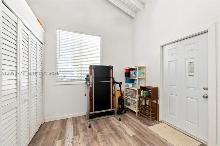 7215 Sw 54th Ct, Miami, Florida 33143