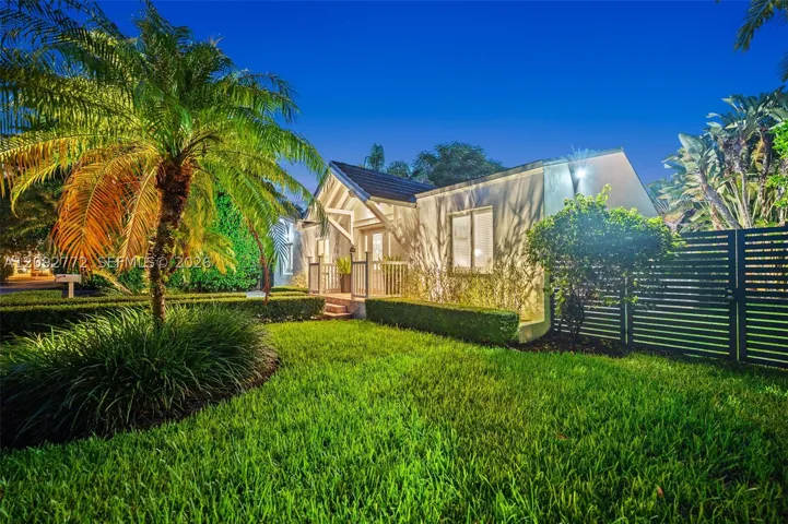 7215 Sw 54th Ct, Miami, Florida 33143