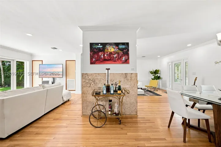 7215 Sw 54th Ct, Miami, Florida 33143